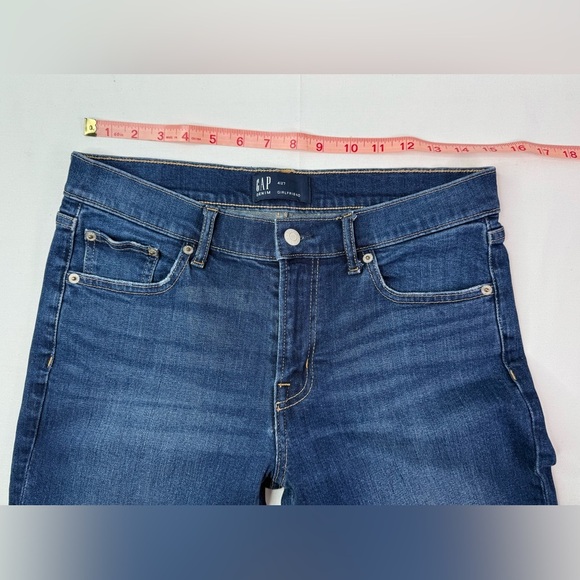 GAP Girlfriend Style Dark Wash Straight Leg Jeans Size 27 - Picture 5 of 8